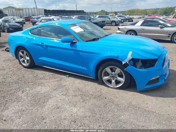 1FA6P8AM3H5290552 2017 FORD MUSTANG - Image 1