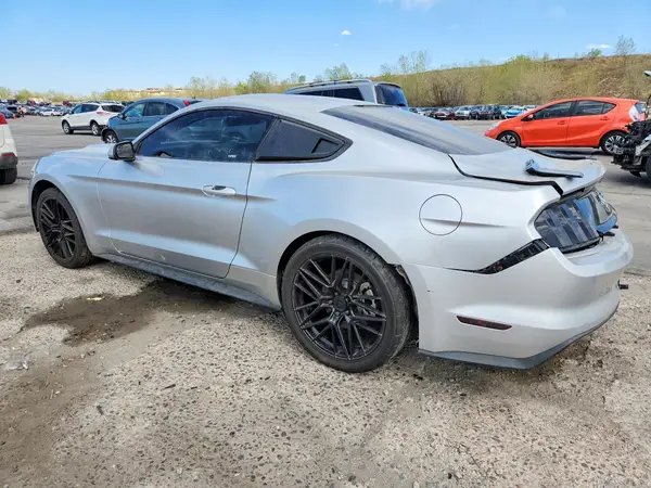 1FA6P8AM3H5311075 2017 FORD MUSTANG - Image 2