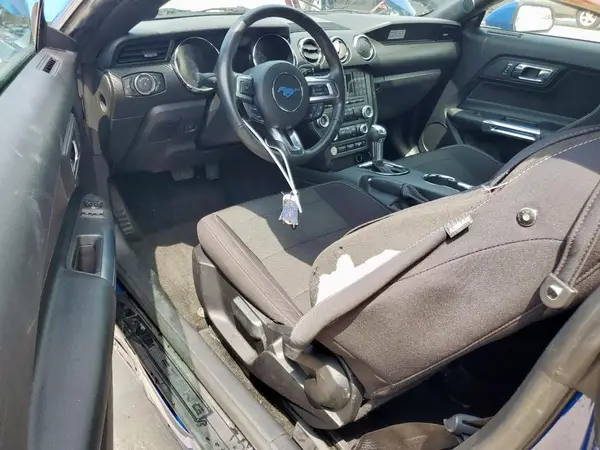 1FA6P8AM3H5339037 2017 FORD MUSTANG - Image 8