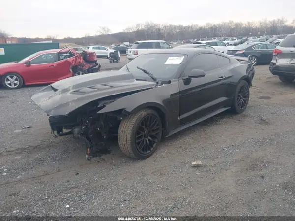 1FA6P8AM4G5219083 2016 FORD MUSTANG - Image 2