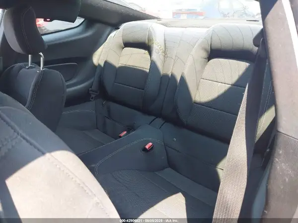 1FA6P8AM4G5230245 2016 FORD MUSTANG - Image 8