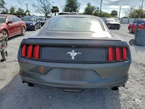 2016 FORD MUSTANG auction photo 6