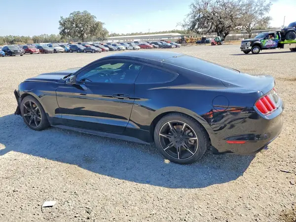 1FA6P8AM4G5271765 2016 FORD MUSTANG - Image 2