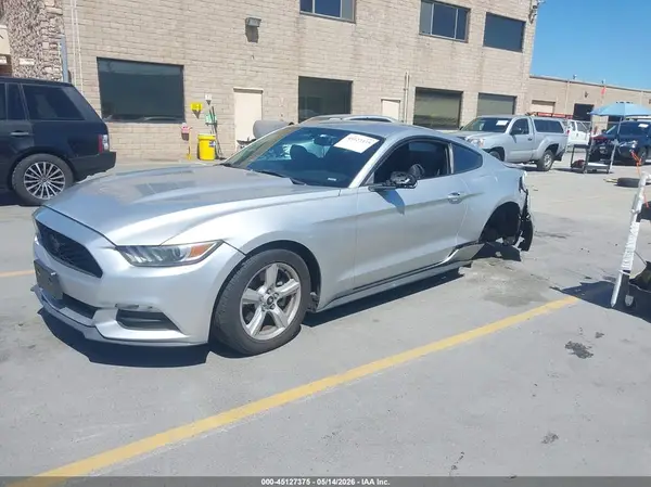 1FA6P8AM4G5279767 2016 FORD MUSTANG - Image 2