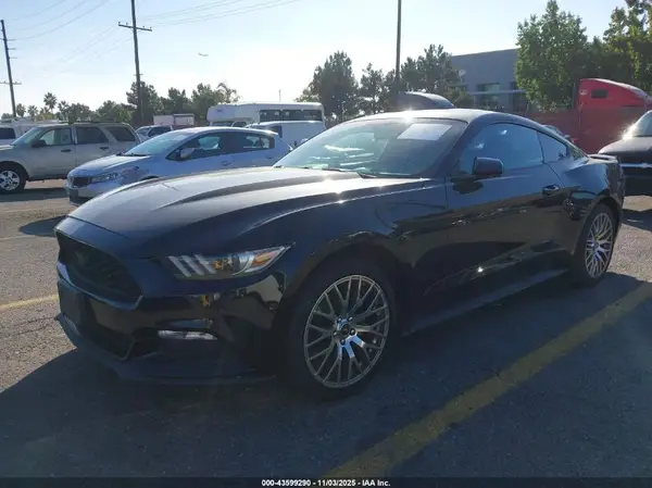 1FA6P8AM4G5284189 2016 FORD MUSTANG - Image 2