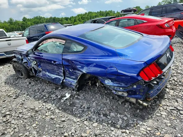 1FA6P8AM4G5321001 2016 FORD MUSTANG - Image 2