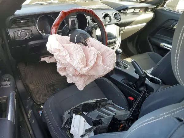 1FA6P8AM4H5250657 2017 FORD MUSTANG - Image 8