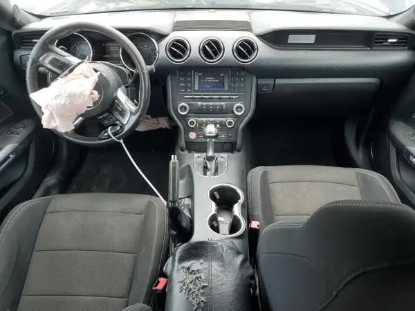 1FA6P8AM4H5301123 2017 FORD MUSTANG - Image 8