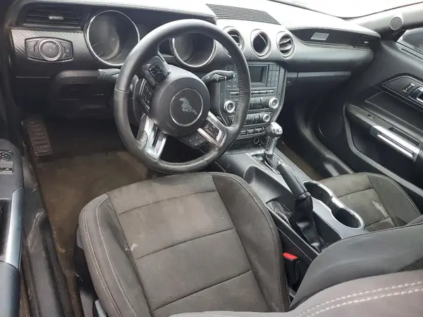 1FA6P8AM4H5305009 2017 FORD MUSTANG - Image 8