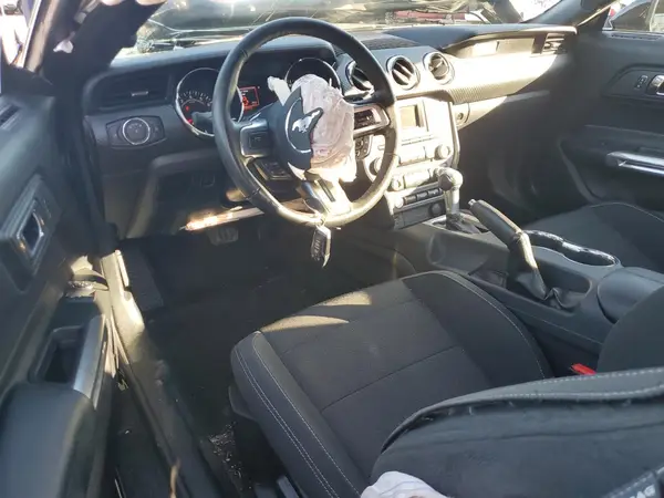 1FA6P8AM4H5335157 2017 FORD MUSTANG - Image 8