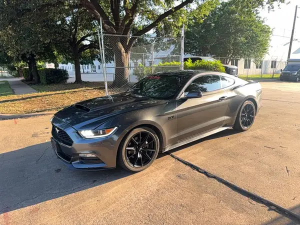 1FA6P8AM4H5340049 2017 FORD MUSTANG - Image 2