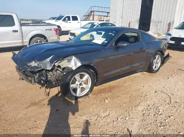 1FA6P8AM4H5344327 2017 FORD MUSTANG - Image 2