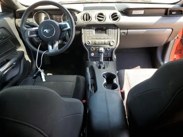 1FA6P8AM5G5211705 2016 FORD MUSTANG - Image 8