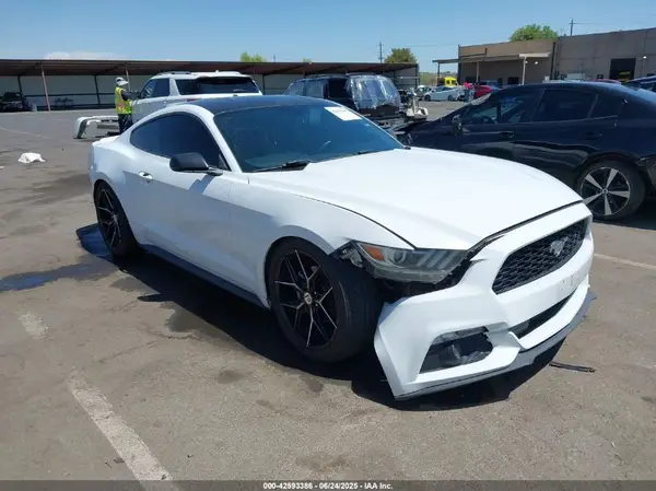 1FA6P8AM5G5253789 2016 FORD MUSTANG - Image 1