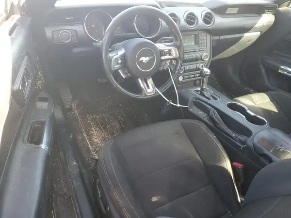 1FA6P8AM5G5261987 2016 FORD MUSTANG - Image 8