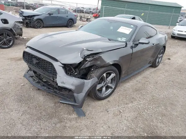 1FA6P8AM5G5298716 2016 FORD MUSTANG - Image 2