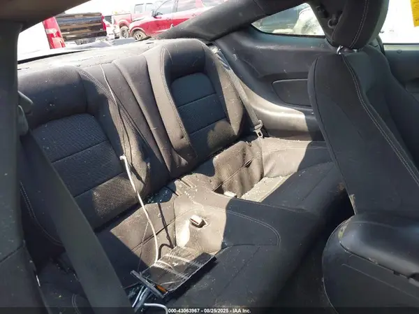 1FA6P8AM5G5298831 2016 FORD MUSTANG - Image 8