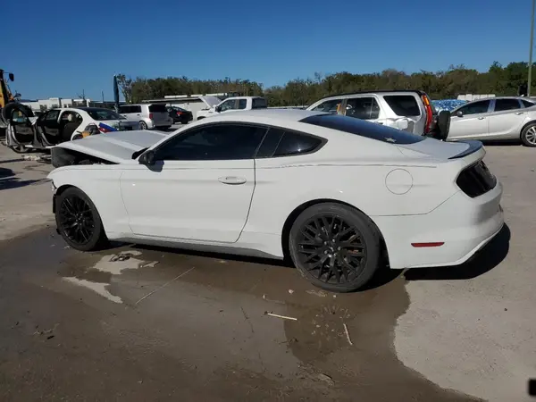 1FA6P8AM5G5302036 2016 FORD MUSTANG - Image 2