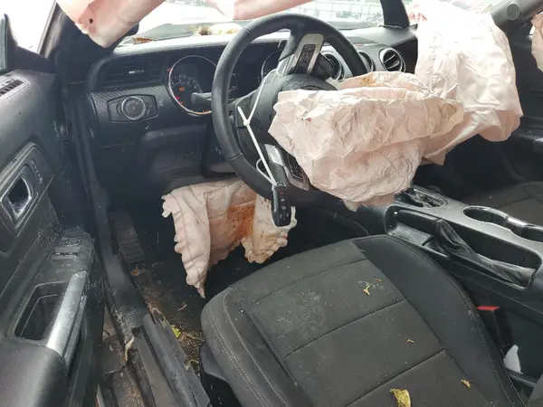1FA6P8AM5G5321069 2016 FORD MUSTANG - Image 8