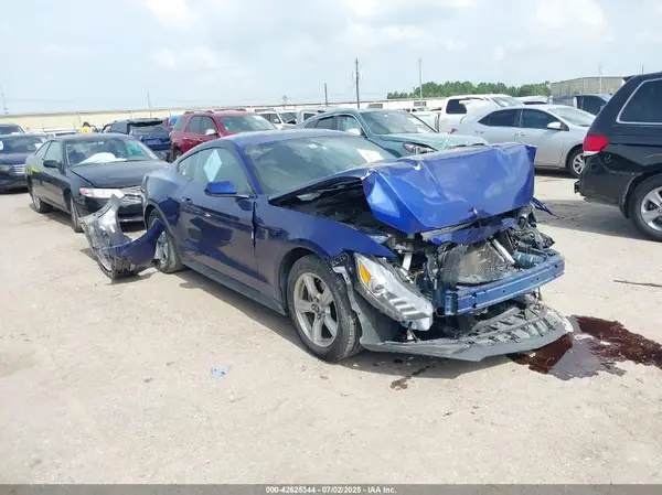 1FA6P8AM5G5327387 2016 FORD MUSTANG - Image 1