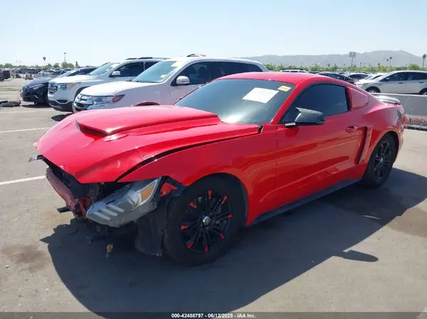 1FA6P8AM5H5260033 2017 FORD MUSTANG - Image 2