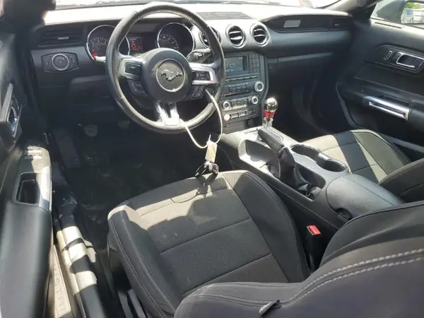 1FA6P8AM5H5271615 2017 FORD MUSTANG - Image 8