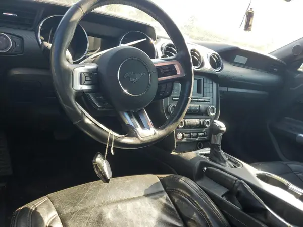 1FA6P8AM5H5301244 2017 FORD MUSTANG - Image 8