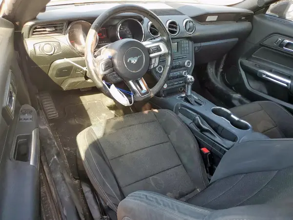 1FA6P8AM5H5306265 2017 FORD MUSTANG - Image 8