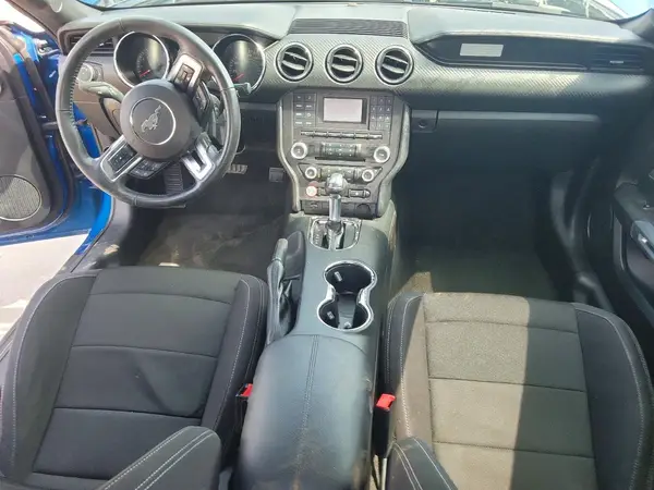 1FA6P8AM5H5330002 2017 FORD MUSTANG - Image 8