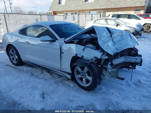 1FA6P8AM6G5228707 2016 FORD MUSTANG - Image 1