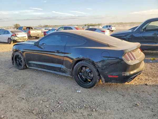 1FA6P8AM6G5256331 2016 FORD MUSTANG - Image 2