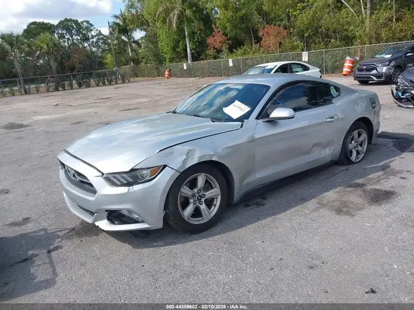 1FA6P8AM6H5202383 2017 FORD MUSTANG - Image 2