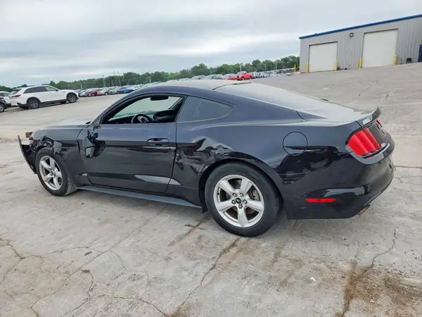 1FA6P8AM6H5230877 2017 FORD MUSTANG - Image 2