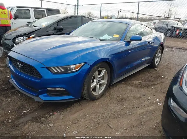 1FA6P8AM6H5247078 2017 FORD MUSTANG - Image 2