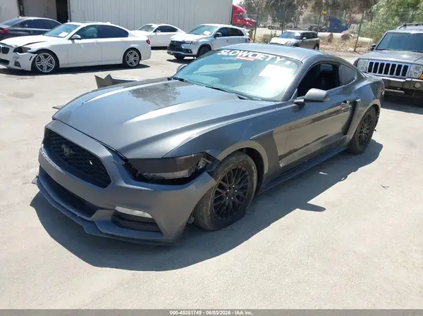 1FA6P8AM6H5272675 2017 FORD MUSTANG - Image 2