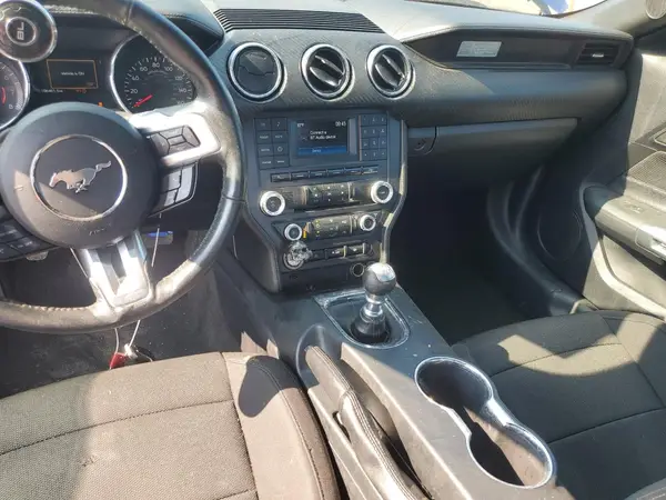 1FA6P8AM6H5275527 2017 FORD MUSTANG - Image 8