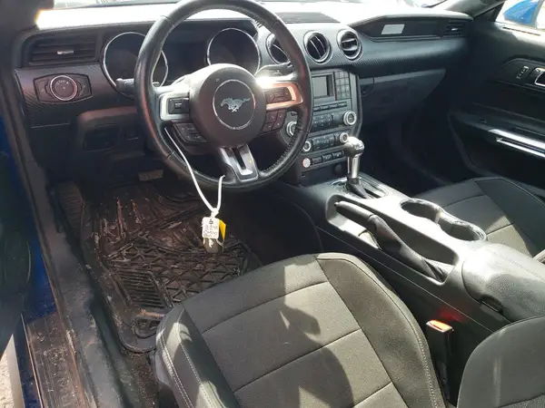 1FA6P8AM6H5322670 2017 FORD MUSTANG - Image 8