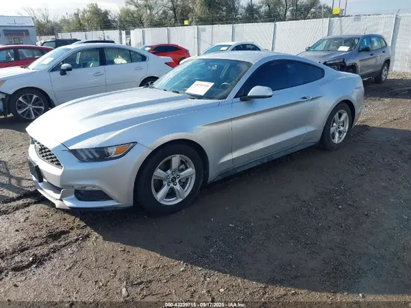 1FA6P8AM6H5323415 2017 FORD MUSTANG - Image 2