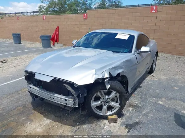 1FA6P8AM6H5333815 2017 FORD MUSTANG - Image 2