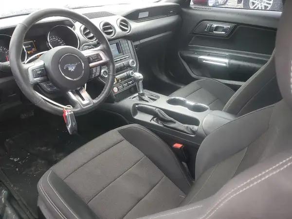1FA6P8AM6H5337590 2017 FORD MUSTANG - Image 8