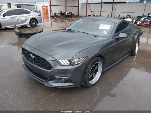 1FA6P8AM7G5252224 2016 FORD MUSTANG - Image 2