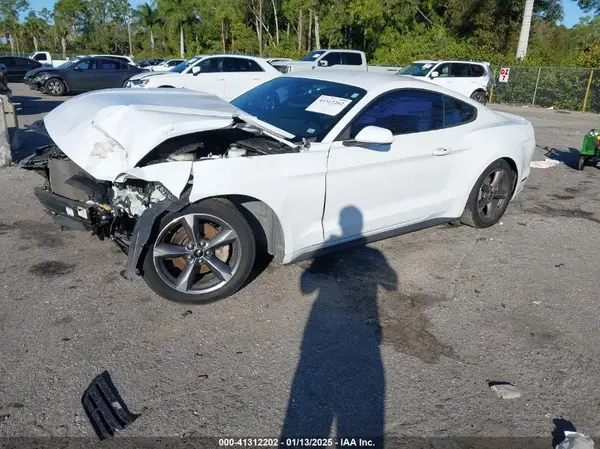 1FA6P8AM7G5257777 2016 FORD MUSTANG - Image 2