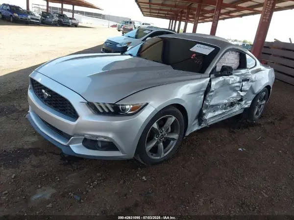 1FA6P8AM7G5275227 2016 FORD MUSTANG - Image 2