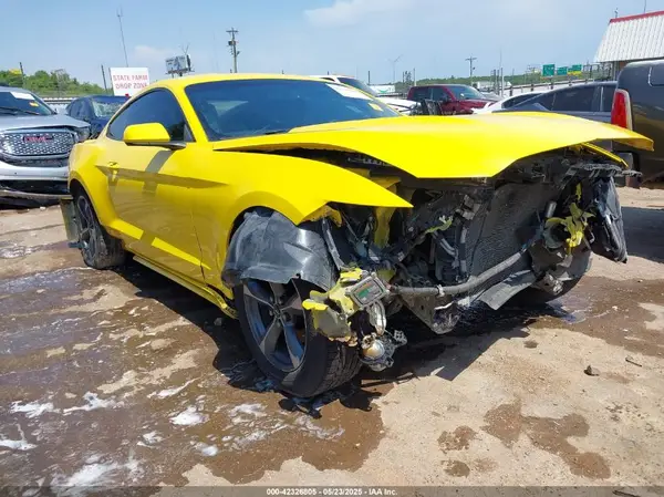 1FA6P8AM7G5286051 2016 FORD MUSTANG - Image 1