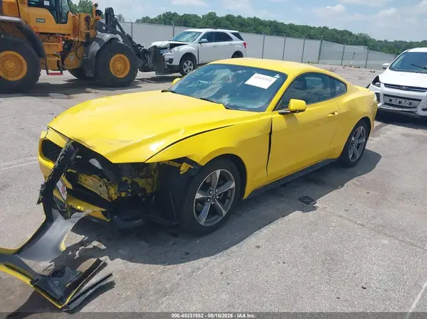 1FA6P8AM7G5308193 2016 FORD MUSTANG - Image 2