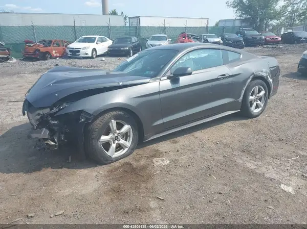 1FA6P8AM7G5320991 2016 FORD MUSTANG - Image 2