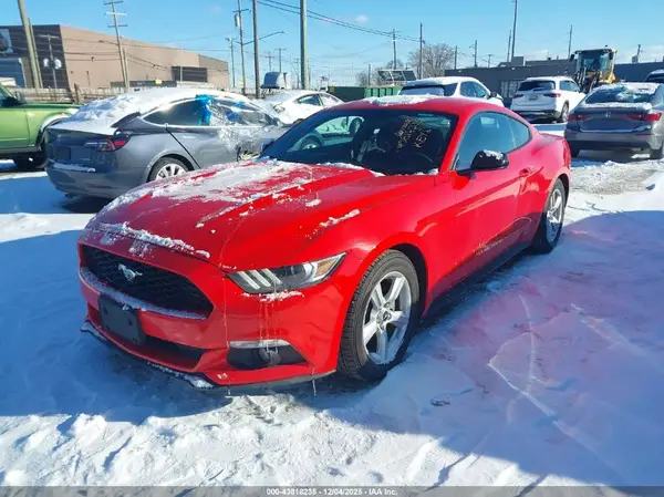 1FA6P8AM7H5219130 2017 FORD MUSTANG - Image 2