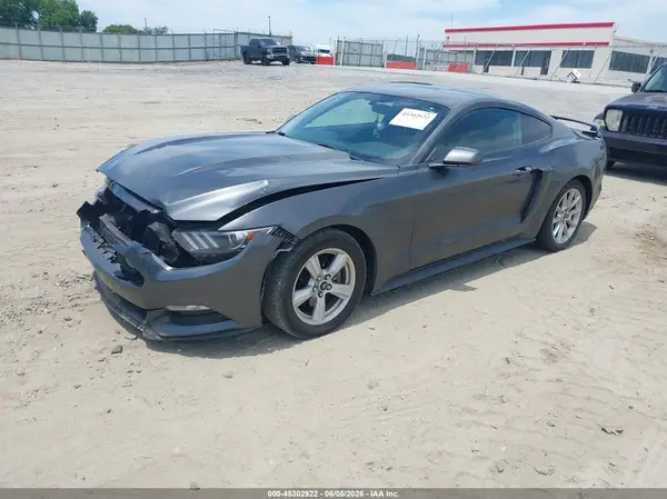 1FA6P8AM7H5236977 2017 FORD MUSTANG - Image 2