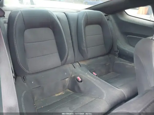 1FA6P8AM7H5247624 2017 FORD MUSTANG - Image 8
