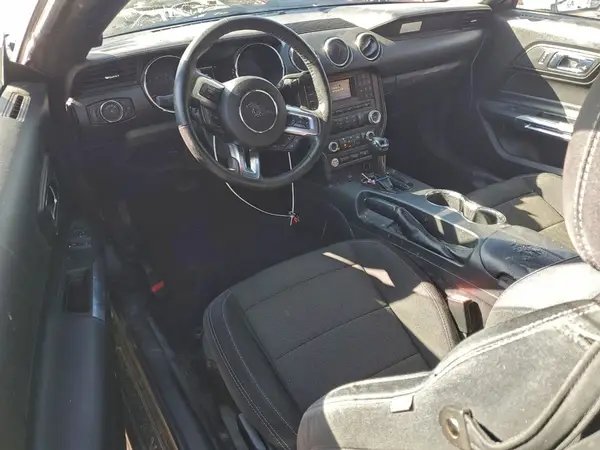 1FA6P8AM7H5250121 2017 FORD MUSTANG - Image 8